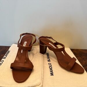 Manolo Blahnik Tan Leather Sandals